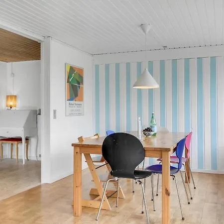 Holiday home 2 Bedroom In