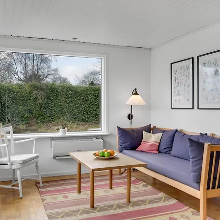 2 Bedroom In Holiday home